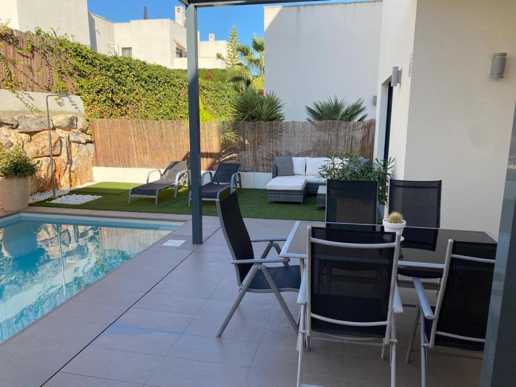 רוחאלס Villa La Valiente Roca מראה חיצוני תמונה
